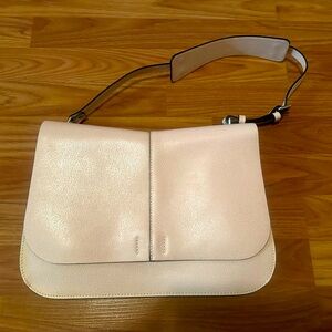 Like new excellent condition Gianni Chiarini pale pink purse. Real Leather.